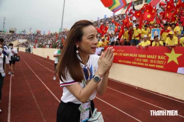 Madam Pang ra tay, đội tuyển Thái Lan được hưởng lợi lớn ở bán kết đấu Singapore- Ảnh 1.