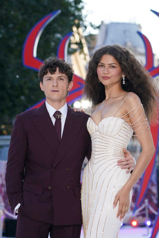 Tom Holland - Zendaya: Cặp đ&ocirc;i 'thống trị' ph&ograve;ng v&eacute; to&agrave;n cầu 2026 - Ảnh 3.