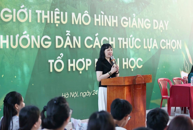 Bộ GD-ĐT yêu cầu tạo điều kiện cho học sinh đổi môn học lựa chọn - Ảnh 1.