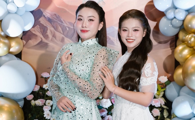 Con nu&ocirc;i Phi Nhung tiết lộ cuộc sống sau khi kết h&ocirc;n - Ảnh 5.