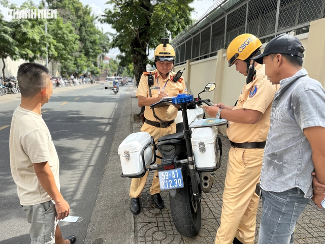 Bằng lái bị CSGT tạm giữ, tài xế vẫn được lái xe đến khi nào? - Ảnh 3.