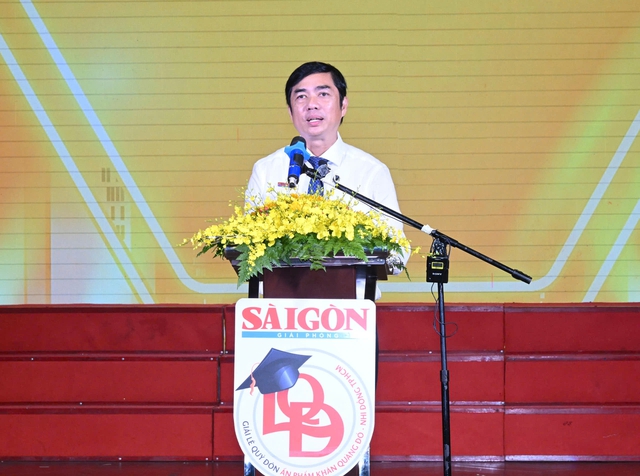 Tiến sĩ Lê Bá Khánh Trình 'truyền cảm hứng' tại lễ trao thưởng giải Lê Quý Đôn - Ảnh 1.