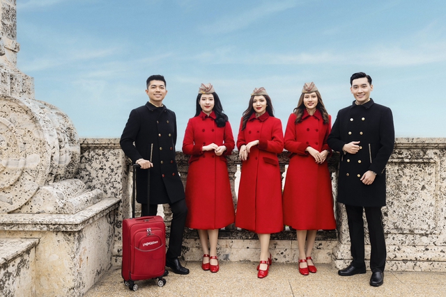 Sắc đỏ Vietjet được bình chọn ‘Đồng phục tiếp viên hàng không đẹp nhất thế giới’- Ảnh 7.