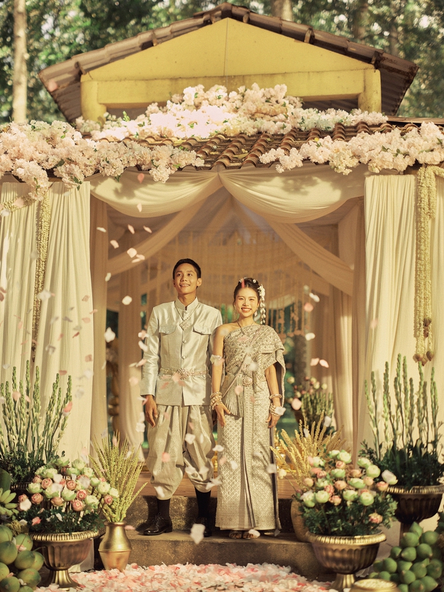 Phương Mỹ Chi 'kết đôi' với Bảo Định, mang văn hóa Khmer vào MV - Ảnh 1.