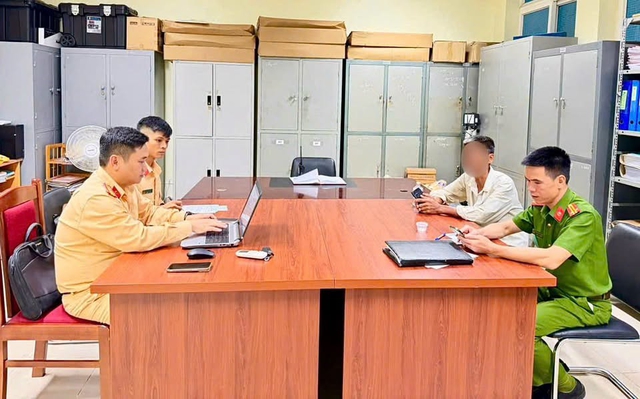 Chủ ô tô bị phạt gần 500 triệu vì 'dính' 96 lỗi phạt nguội- Ảnh 1.