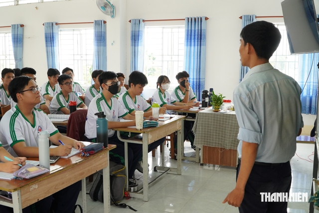 Bố trí nhân sự dôi dư thế nào? - Ảnh 2.