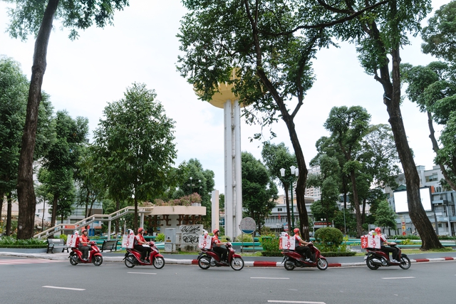 J&T Express thân thuộc trong lựa chọn giao nhận của người dùng - Ảnh 1.