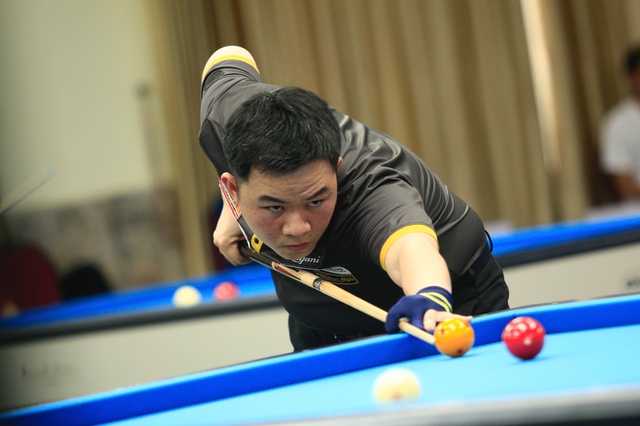 Billiards: Đều to&agrave;n thắng, Trần Quyết Chiến c&ugrave;ng Bao Phương Vinh xuất sắc gi&agrave;nh v&eacute; knock-out- Ảnh 2.