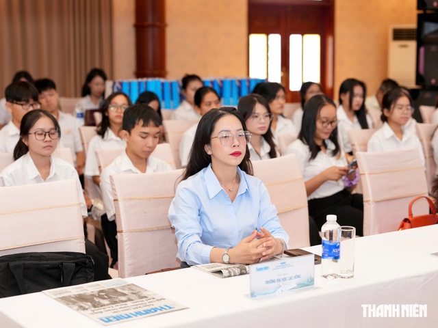 Trường Đồng Nai đổi mới đ&agrave;o tạo để sinh vi&ecirc;n 'đủ chuẩn' l&agrave;m s&acirc;n bay quốc tế Long Th&agrave;nh- Ảnh 3.