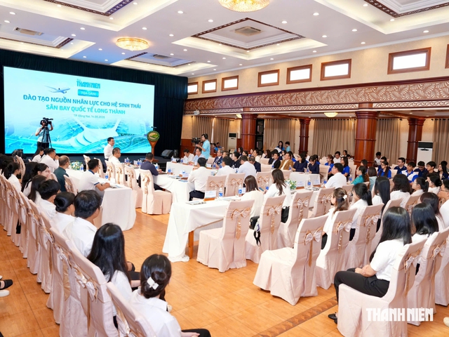 Báo Thanh Niên tổ chức tọa đàm nguồn nhân lực cho Sân bay quốc tế Long Thành - Ảnh 3.