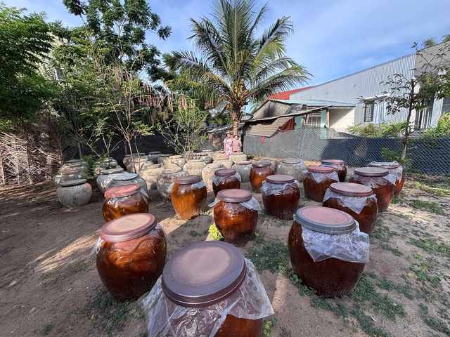 Làng nghề nước mắm Tam Thanh hơn 150 tuổi - Ảnh 8.