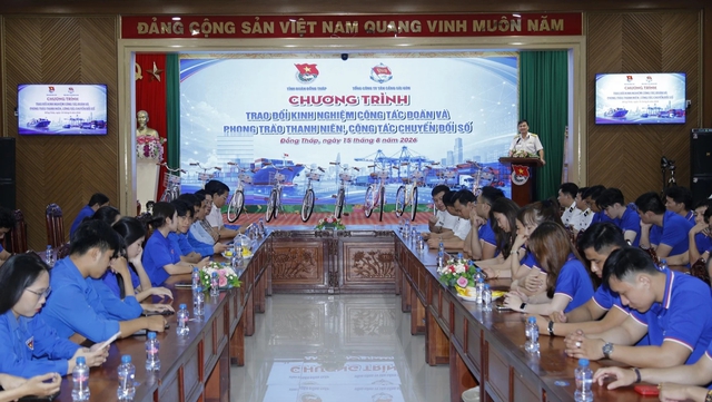 Tuổi trẻ T&acirc;n Cảng S&agrave;i G&ograve;n về nguồn, l&agrave;m c&ocirc;ng t&aacute;c d&acirc;n vận tại Đồng Th&aacute;p - Ảnh 3.
