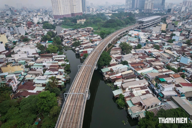Dự &aacute;n cải tạo rạch Văn Th&aacute;nh d&agrave;i 2,24 km: Người d&acirc;n TP.HCM lo nhất điều g&igrave;? - Ảnh 1.