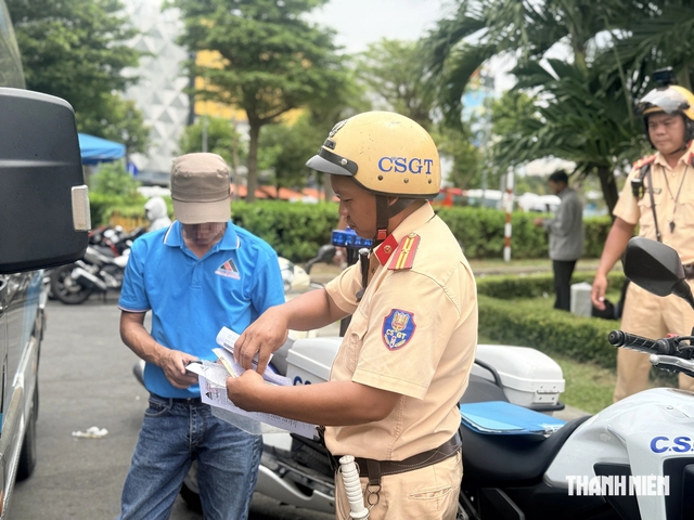 Từ 15.8, những lỗi vi phạm giao thông và mức phạt mới người dân cần biết- Ảnh 1.