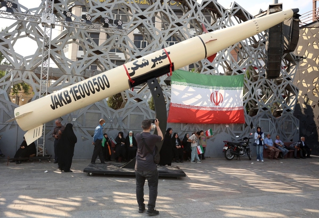 Israel bất ngờ trước tốc độ phục hồi năng lực quân sự của Iran? - Ảnh 2.