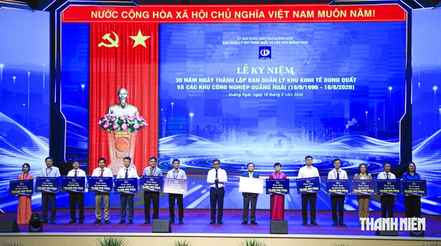 Ph&oacute; thủ tướng Thường trực Ch&iacute;nh phủ: X&acirc;y dựng Dung Quất trở th&agrave;nh trung t&acirc;m logistics quốc gia- Ảnh 1.