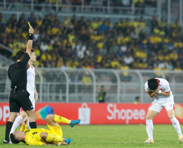 Nhận định b&aacute;n kết lượt về ASEAN Cup 2026 Việt Nam v&agrave; Malaysia: Toan t&iacute;nh th&acirc;m s&acirc;u của &ocirc;ng Kim- Ảnh 2.