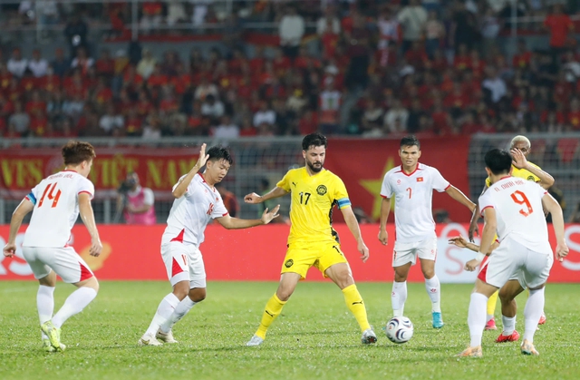 Thủ qu&acirc;n Malaysia n&ecirc;u kh&aacute;c biệt khiến đội nh&agrave; thua Việt Nam: Quyết t&acirc;m ngược d&ograve;ng tại Mỹ Đ&igrave;nh- Ảnh 2.