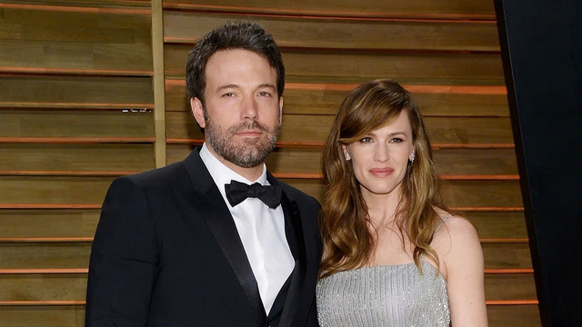 Ben Affleck v&agrave; Jennifer Garner 'nối lại t&igrave;nh xưa' khi đ&oacute;n sinh nhật b&ecirc;n nhau? - Ảnh 1.