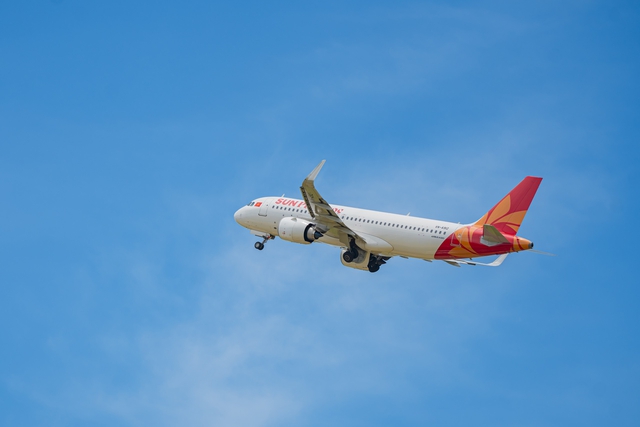 Sun PhuQuoc Airways khai trương 2 đường bay tới Đồng Hới, ưu đãi 30% giá vé- Ảnh 1.