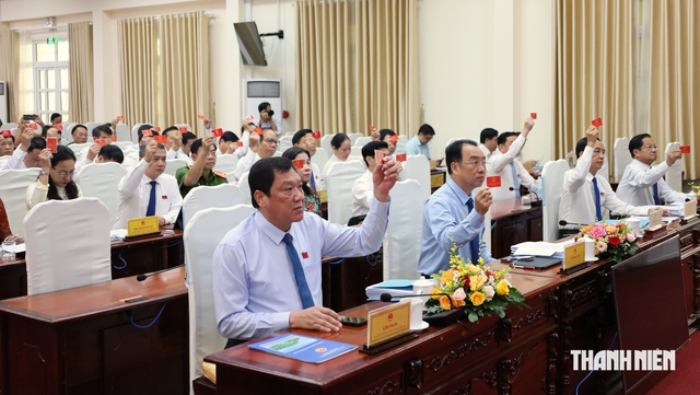 C&agrave; Mau miễn ph&iacute; s&aacute;ch gi&aacute;o khoa theo lộ tr&igrave;nh, học sinh d&ugrave;ng xong trả lại trường  - Ảnh 1.