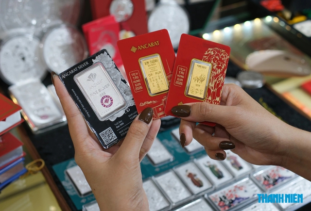 Giá vàng quay đầu giảm chiều 17.8 - Ảnh 1.