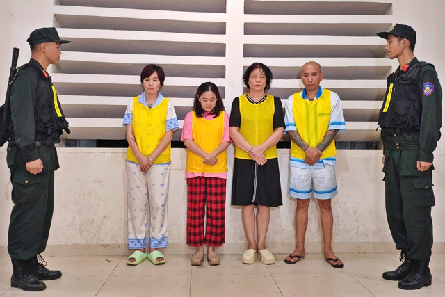 Chiêu trò 'ỉm' doanh thu hơn 100 tỉ của vợ chồng 'giang hồ mạng' Phú Lê- Ảnh 2.