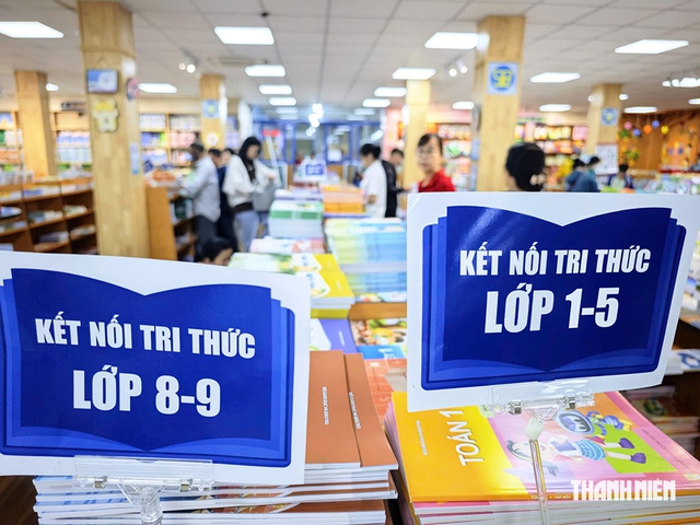Lộ trình thực hiện miễn phí sách giáo khoa - Ảnh 1.