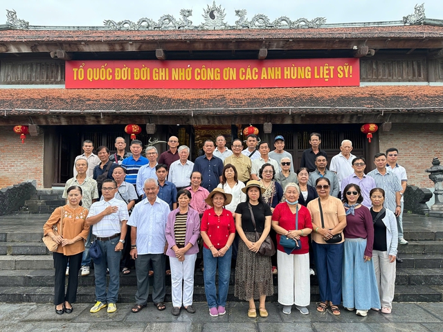 Người có uy tín trong đồng bào dân tộc thiểu số TP.HCM học hỏi mô hình hay- Ảnh 1.