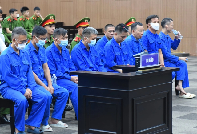 Nhận tiền tỉ, cựu cục trưởng nghĩ là quà tết chứ không phải hối lộ - Ảnh 1.