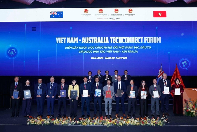 Th&ecirc;m trường nước ngo&agrave;i đ&agrave;o tạo thạc sĩ dạy tiếng Anh tại Việt Nam - Ảnh 1.