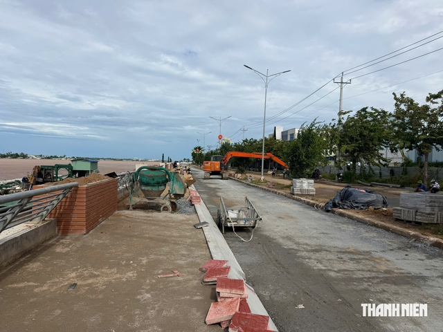 Kè chống xói lở bờ sông Tiền sẽ hoàn thành trước tiến độ 4 tháng- Ảnh 3.