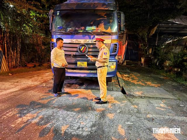 Nhiều người vẫn vi phạm mức kịch khung- Ảnh 5.