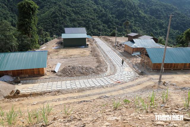 Chung d&ograve;ng m&aacute;u Lạc Hồng: An cư nơi t&acirc;m lũ - Ảnh 2.