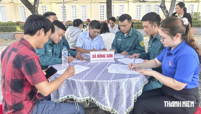 Những giọt hồng thắm tình quân - dân của những chiến sĩ 'Sao vuông' ở Quảng Ngãi- Ảnh 3.