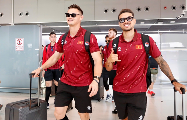 Đội tuyển Việt Nam đến Bangkok an toàn, sẵn sàng thắng Thái Lan chung kết lượt đi ASEAN Cup 2026- Ảnh 1.