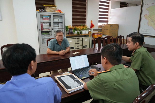Bộ Công an khen Công an Huế phá đường dây vận chuyển kíp nổ 'khủng' từ Lào- Ảnh 3.