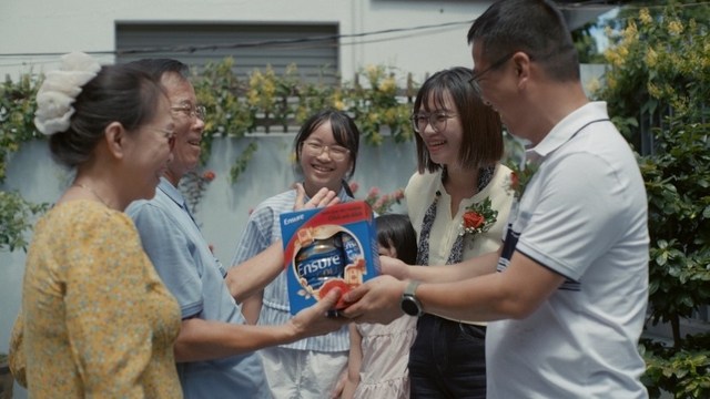 Ngày hội sức khỏe cuối tuần dành cho người lớn tuổi- Ảnh 3.