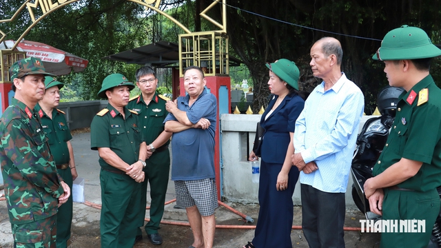 Hai người 2 chiến tuyến cung cấp về điểm ch&ocirc;n cất liệt sĩ ở ph&iacute;a nam Huế- Ảnh 2.