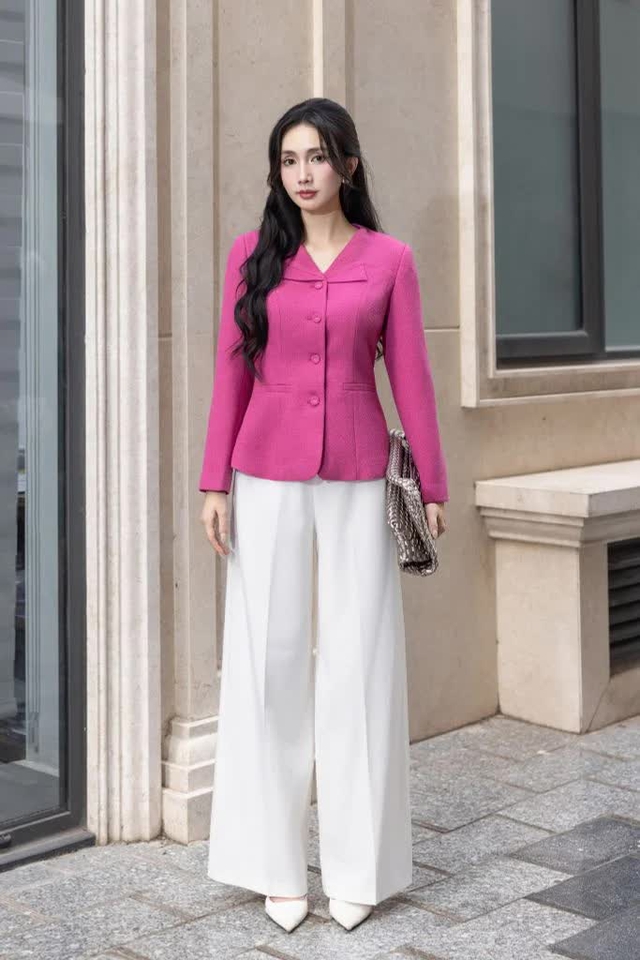 Diện đồ rực rỡ chuẩn mốt, đẹp rạng rỡ mà không lo bị "lố" - Ảnh 4.