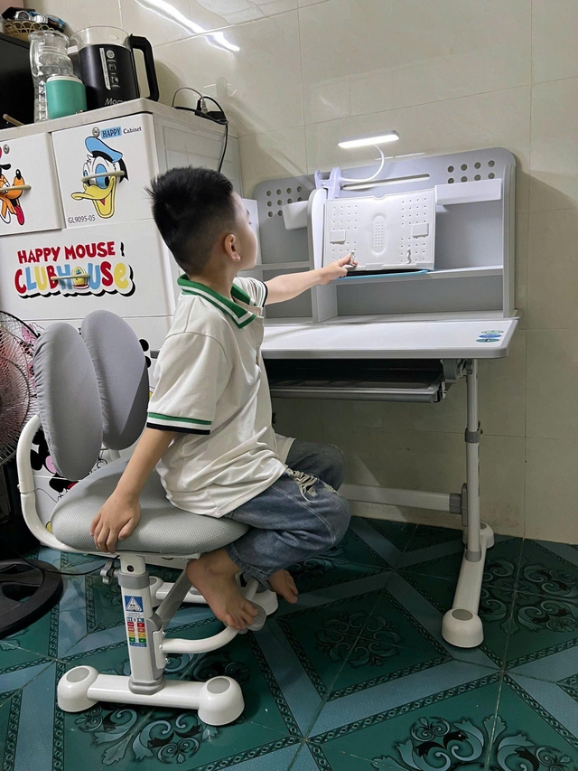 M&ugrave;a tựu trường, giỏ h&agrave;ng trực tuyến th&ecirc;m đa dạng sản phẩm k&iacute;ch cỡ lớn- Ảnh 2.