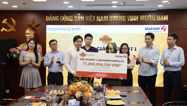 Trúng Vietlott hơn 1.000 lần, mới nhất trúng Jackpot 71 tỉ đồng- Ảnh 1.