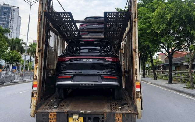 &Ocirc; t&ocirc; hybrid BYD Sealion 5 lộ diện tại Việt Nam, sẵn s&agrave;ng 'đấu' Hyundai Tucson Hybrid - Ảnh 1.