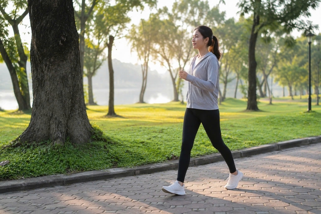 Lợi ích bất ngờ khi đi bộ 20 phút mỗi ngày - Ảnh 1.