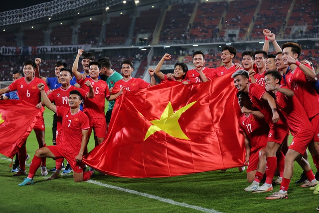 Siêu máy tính dự đoán chung kết Thái Lan vs Việt Nam, 82% độc giả Thanh Niên chọn đội khách thắng- Ảnh 1.
