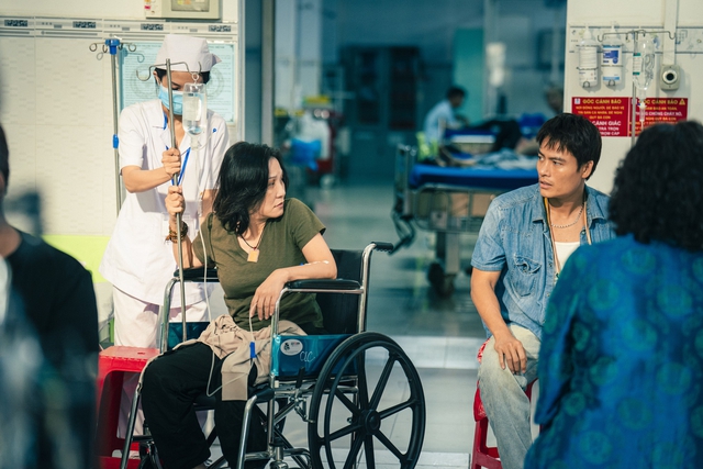 Hồng Đ&agrave;o: Từng v&igrave; một cuộc gọi của Hồng V&acirc;n m&agrave; lập tức về Việt Nam - Ảnh 2.