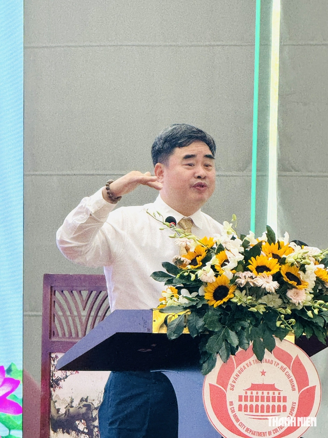 Doanh số giảm sâu, sách giả, sách lậu làm 'nóng' hội nghị xuất bản TP.HCM- Ảnh 6.