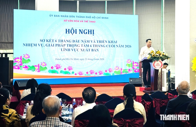 Doanh số giảm sâu, sách giả, sách lậu làm 'nóng' hội nghị xuất bản TP.HCM- Ảnh 3.