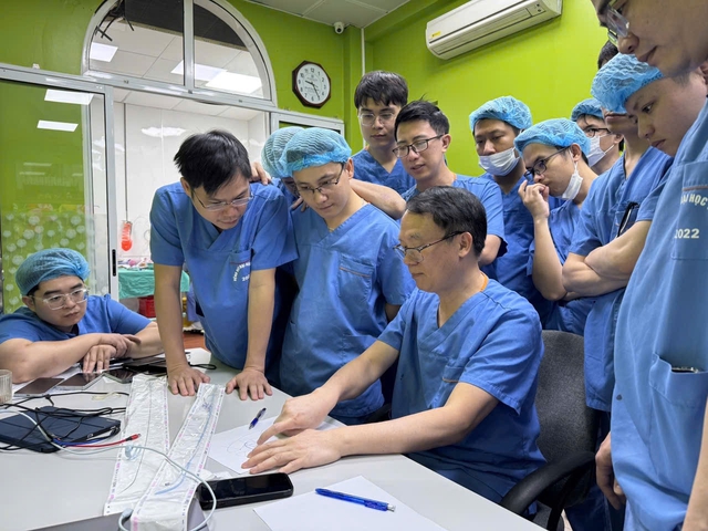 Nguyên nhân 'gốc' tạo khoảng cách chất lượng bệnh viện trung ương và tuyến dưới - Ảnh 2.