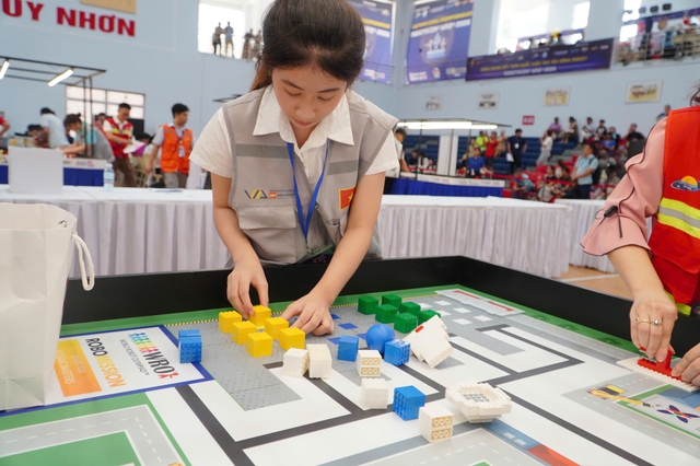 'Đại chiến' robot tại Gia Lai, giành vé thi đấu quốc tế - Ảnh 8.